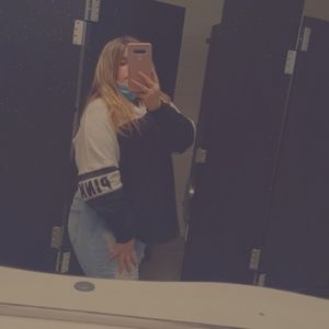 Meet your Posher, Savannah